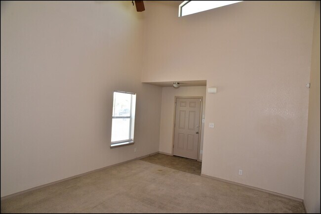 Building Photo - 14218 Rattler Point Dr