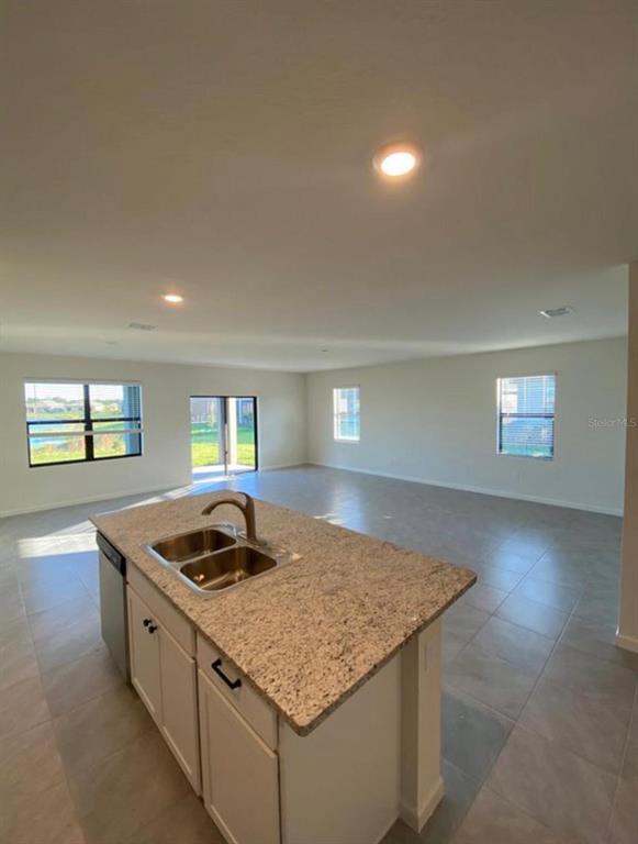 Building Photo - 822 Remington Green Dr SE