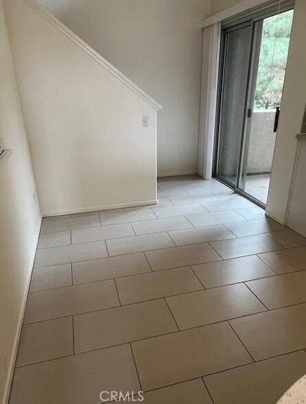 Building Photo - 3801 Orangewood