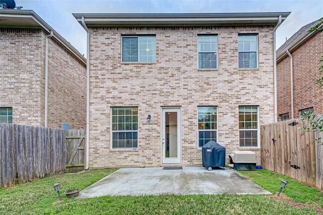 Building Photo - 14418 Basalt Ln