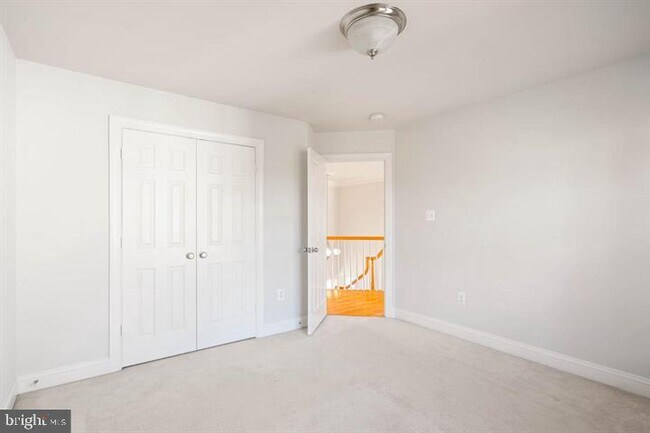 Building Photo - 2038 Madrillon Rd