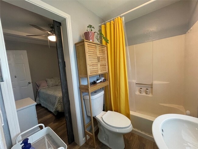 Building Photo - 52 Alahele Pl