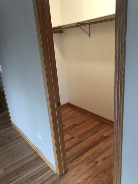 Building Photo - 4453 S Harlem Ave