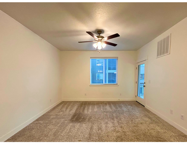 Building Photo - 3375 W 2010 N