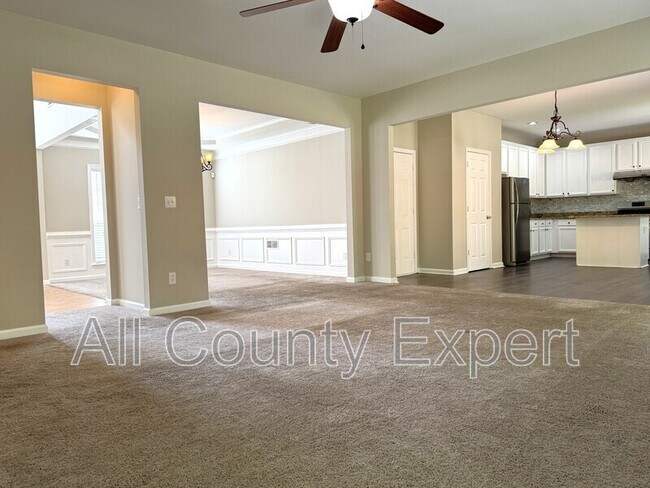 Building Photo - 1794 Taylor Oaks Dr