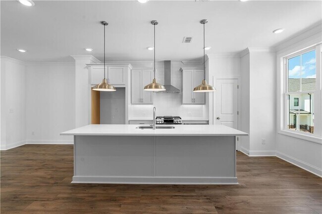 Building Photo - 5440 Howington Ct