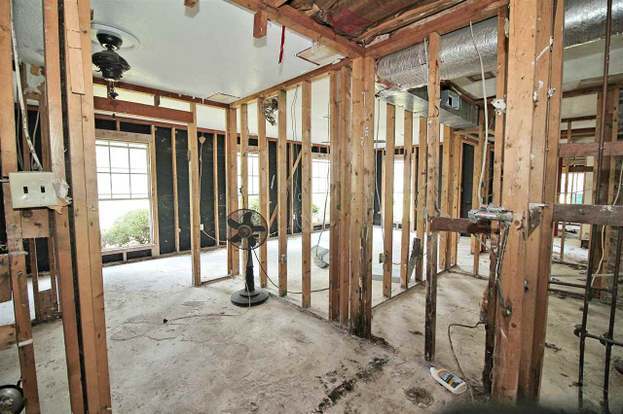 Building Photo - 106 Kirby Cir