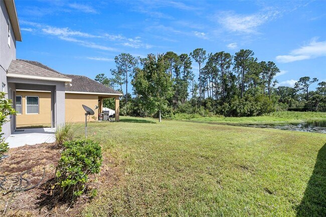 Building Photo - 11428 Quiet Forest Dr