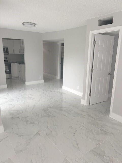 Building Photo - 10290 NW 36th St