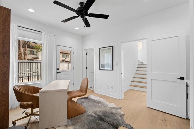 Building Photo - 8709 Ojeman Villas Dr