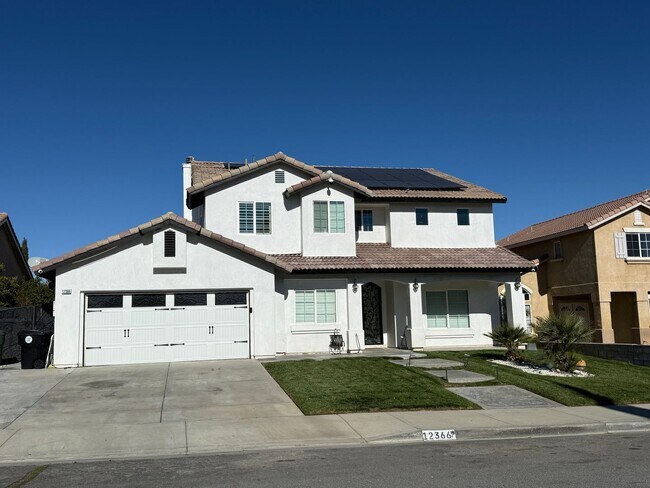 Building Photo - Eagle Ranch Community-2 Story 4 bedrooms Spanish Style Home