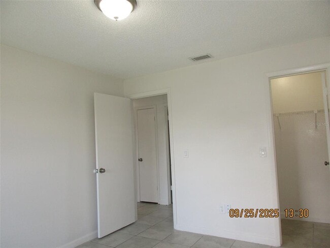 Building Photo - 978 Florida Pkwy