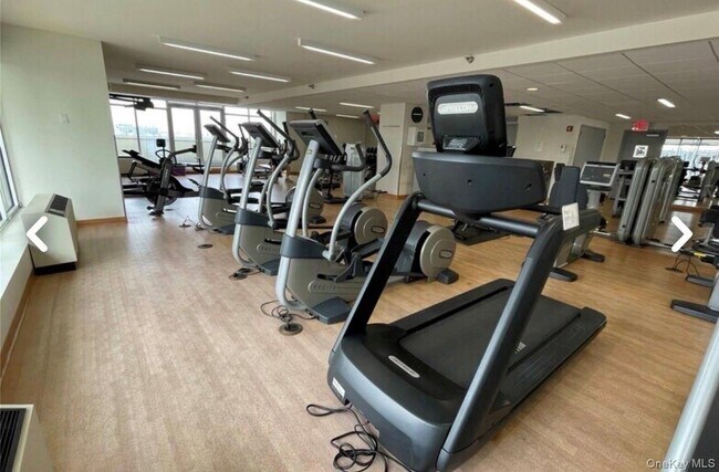 Building Photo - 40-22 College Point Blvd