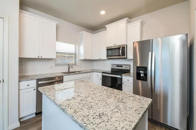 Building Photo - 329 Bearman Dr