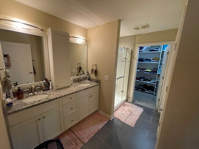 Building Photo - 230 S Legacy Way