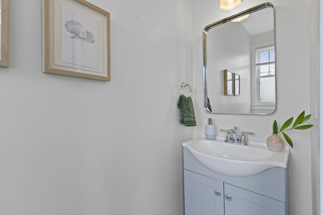 Building Photo - 7434 Woodrow Wilson St