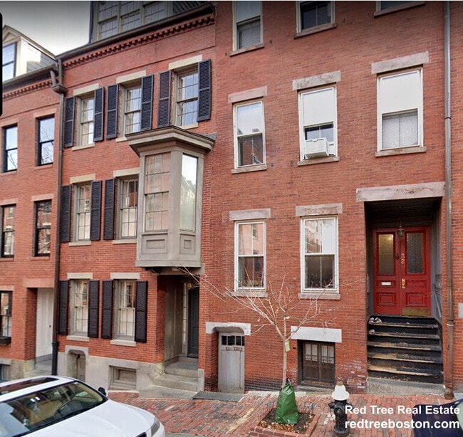 Building Photo - 32 Irving St