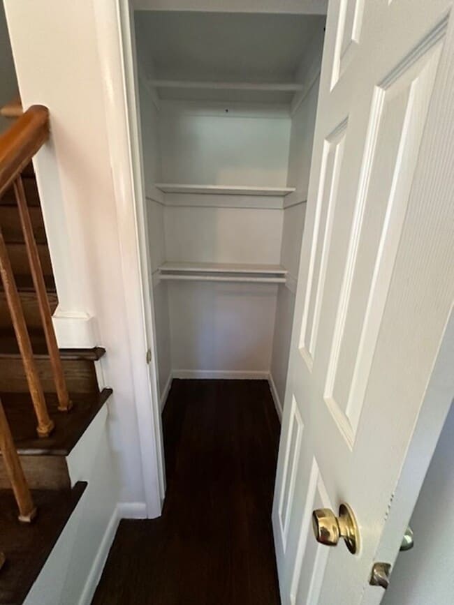 Building Photo - COMING SOON! 31807 W. Chicago, Livonia MI ...