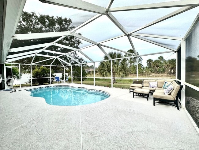 Building Photo - Beautiful 3 bed 2 bath Rental Home.