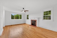 Building Photo - 3902 Old Buncombe Rd