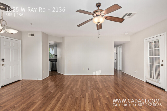 Building Photo - 1825 W Ray Rd
