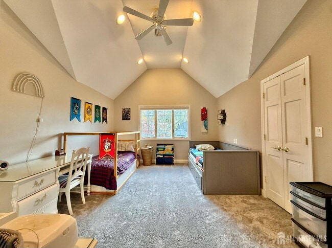 Building Photo - 4 Rebel Run Dr