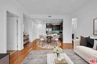 Building Photo - 4211 Redwood Ave