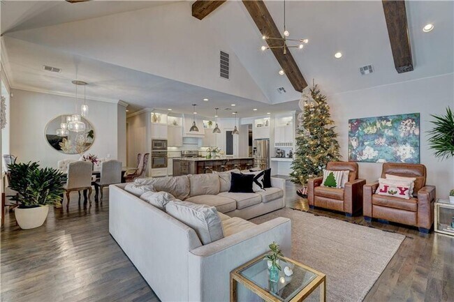 Building Photo - 4 Bedroom Home in Gated Lakes of Traditions- Backs up to a greenbelt- Pool and Playground