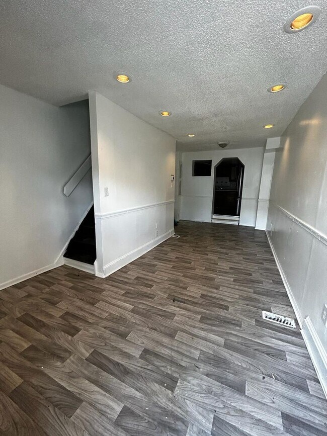 Building Photo - Casa para rentar muy bonita / House for rent nice detached