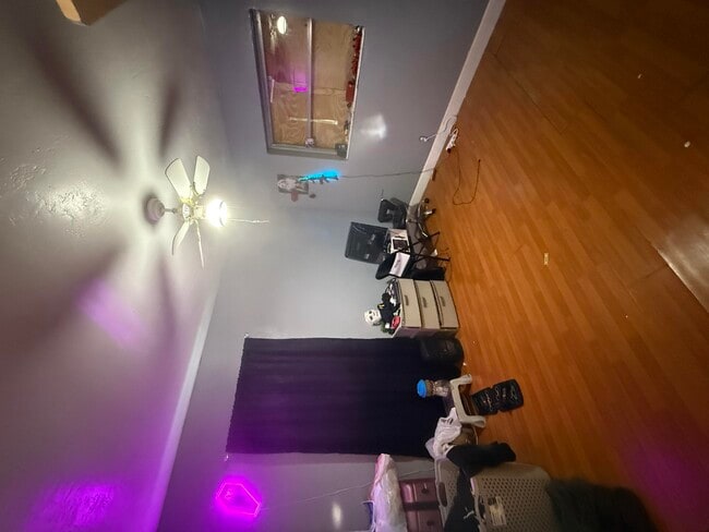 Building Photo - 710 N 66 Terrace