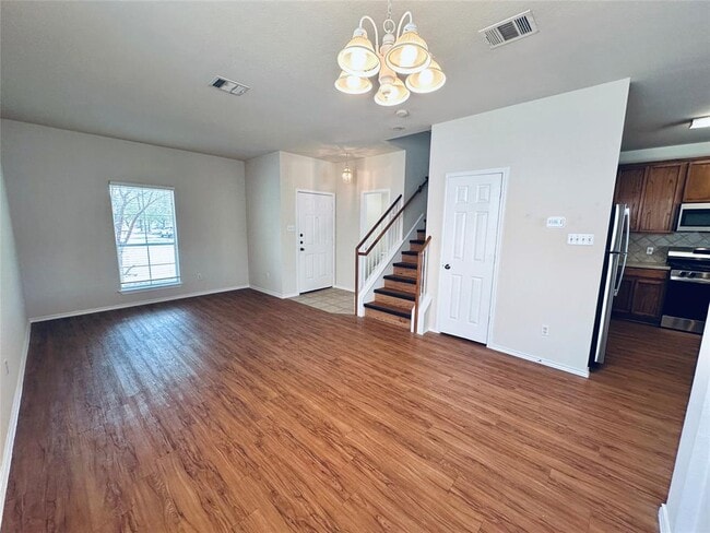 Building Photo - 408 Yucca House Dr