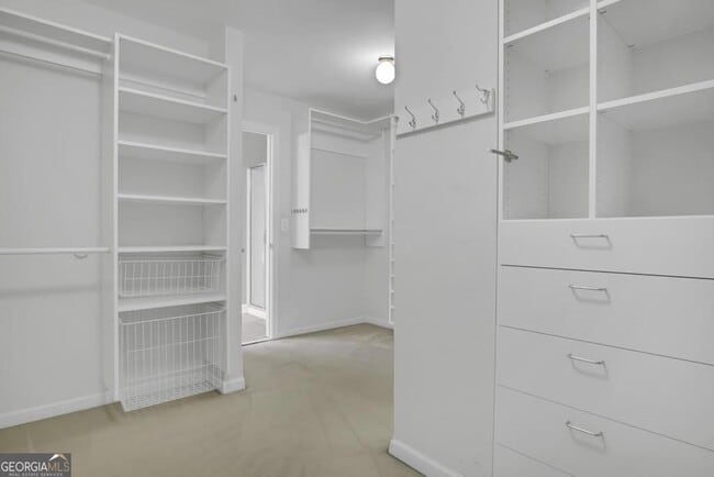 Building Photo - 3720 River Hollow Run