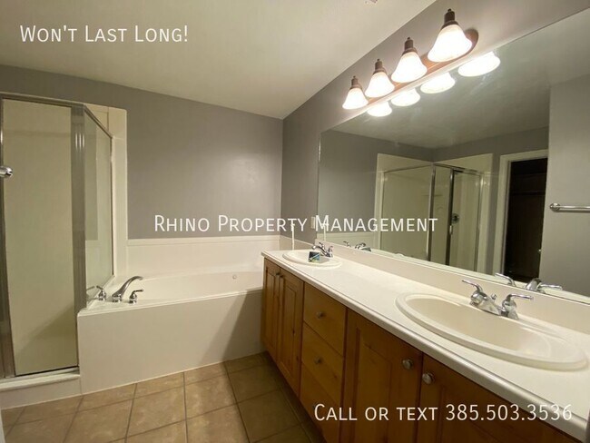 Building Photo - 1767 2525 S
