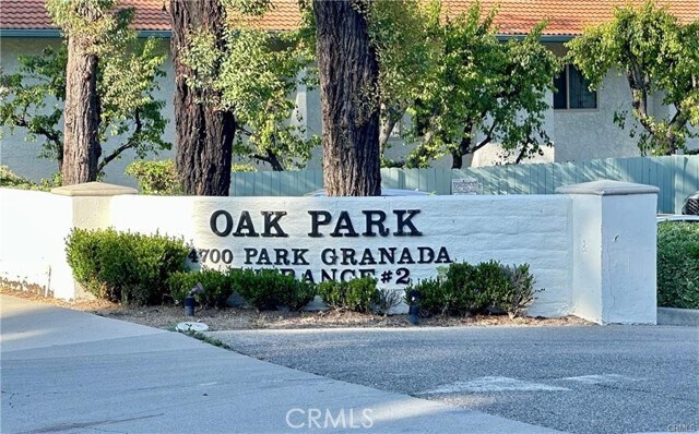 Building Photo - 4648 Park Granada