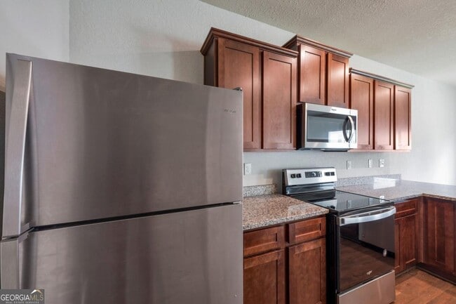 Building Photo - 2889 Cleburne Ter