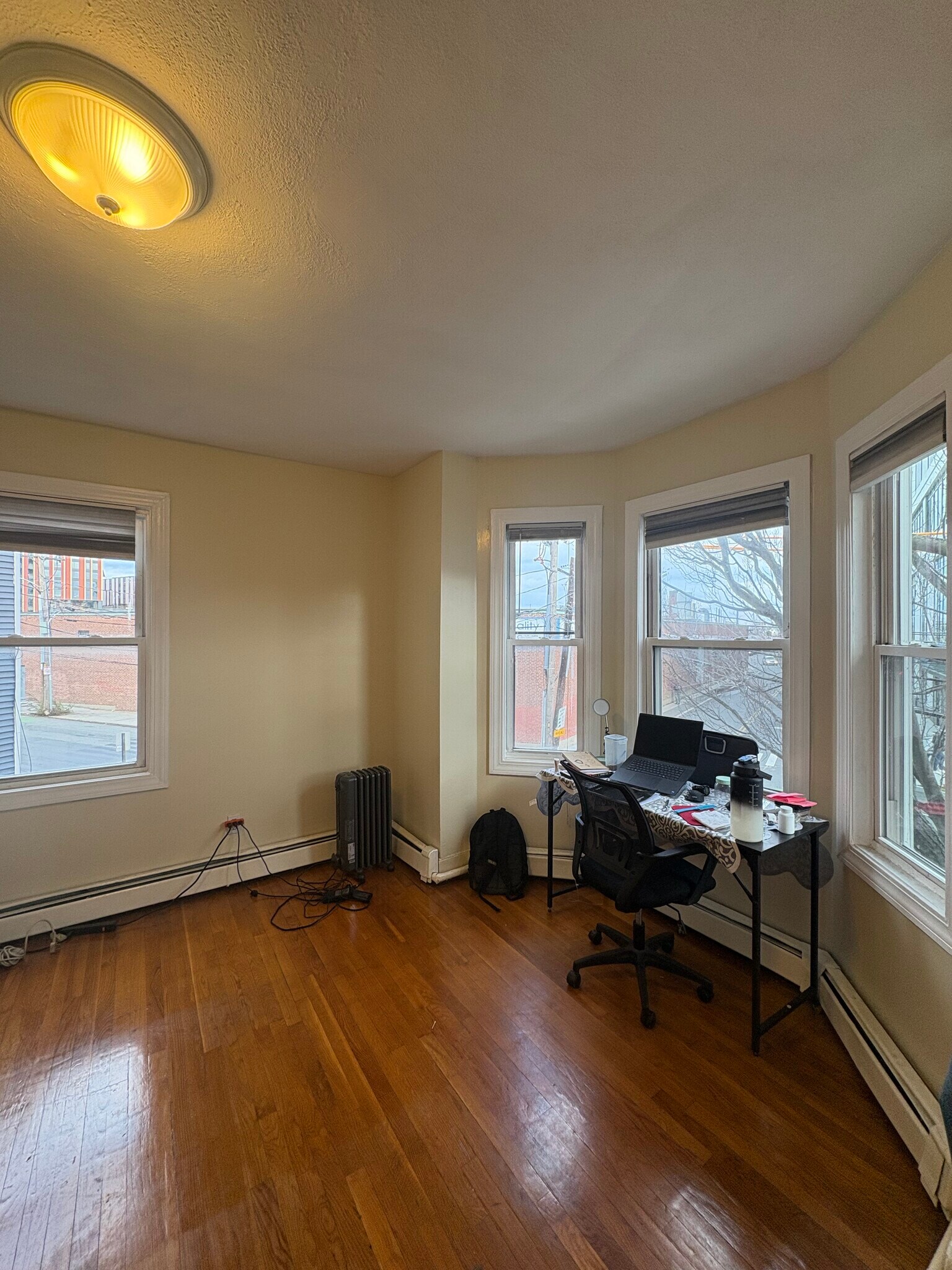 Building Photo - 237 Tremont St