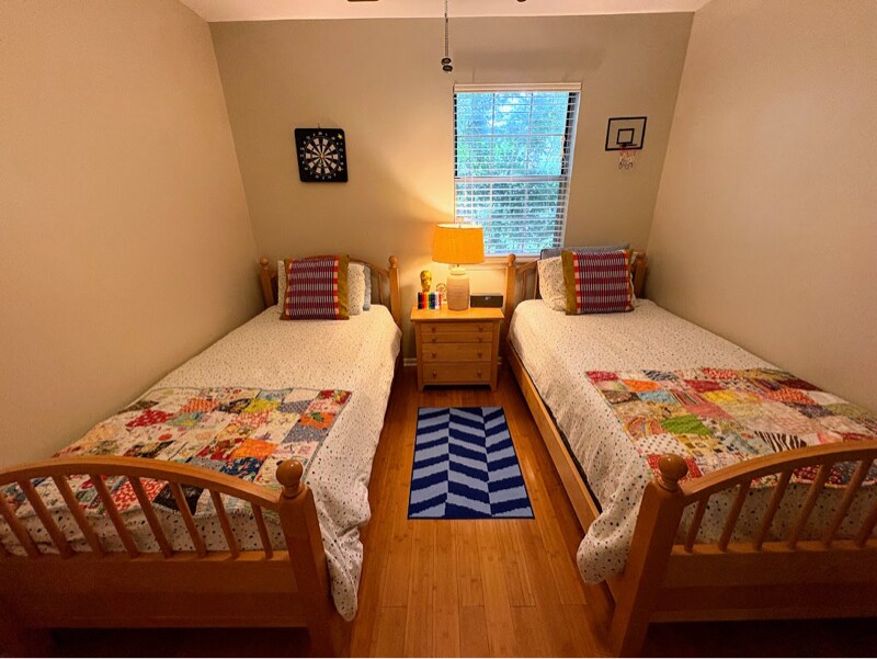 Building Photo - 3164 Heathstead Place