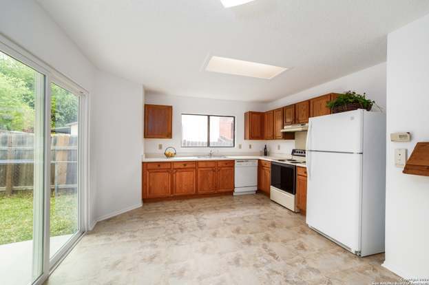 Building Photo - 12811 Hunting Bear