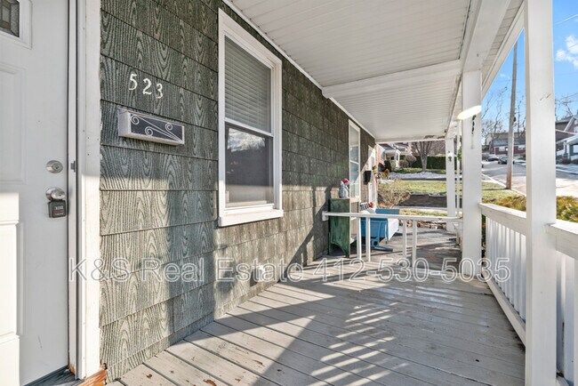 Building Photo - 523 Edgewood Ave