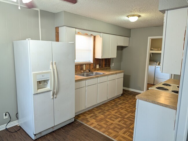 Building Photo - 340 NC - JK RE NC LLC