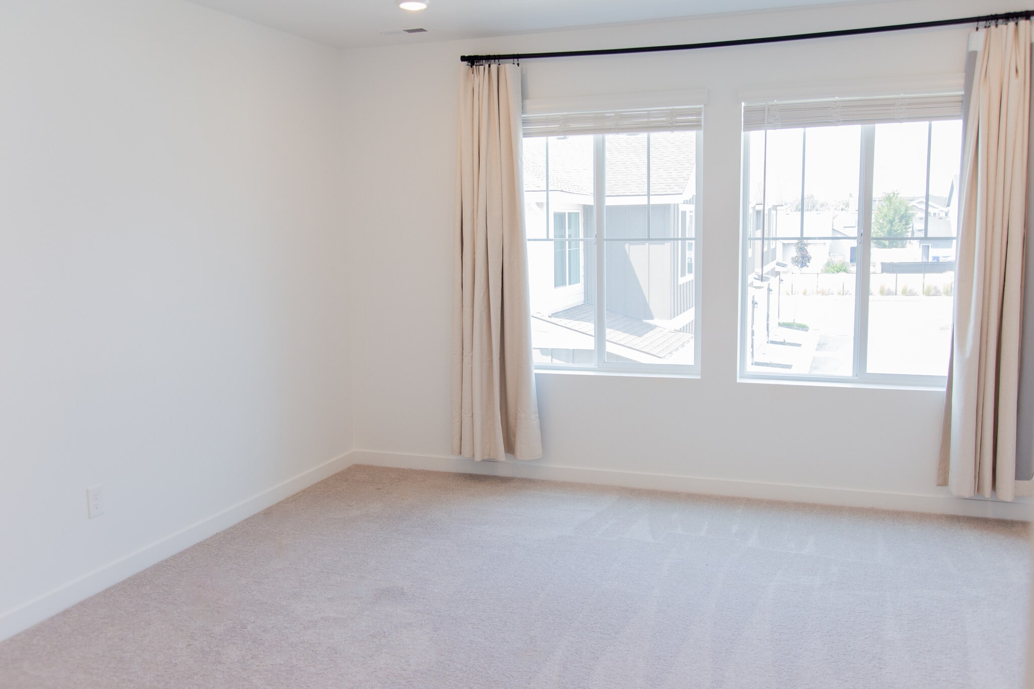 Building Photo - 4180 W Cirrus Ln