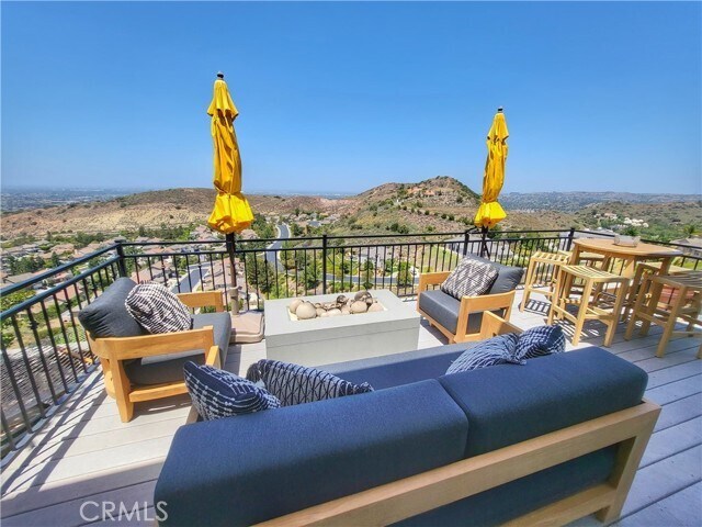 Building Photo - 6206 E Cliffway Dr