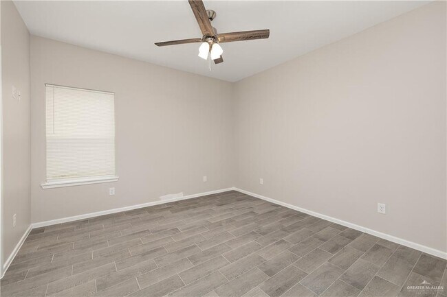 Building Photo - 22 W Harrison Ave