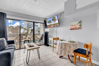 Building Photo - 2000 S Ocean Blvd