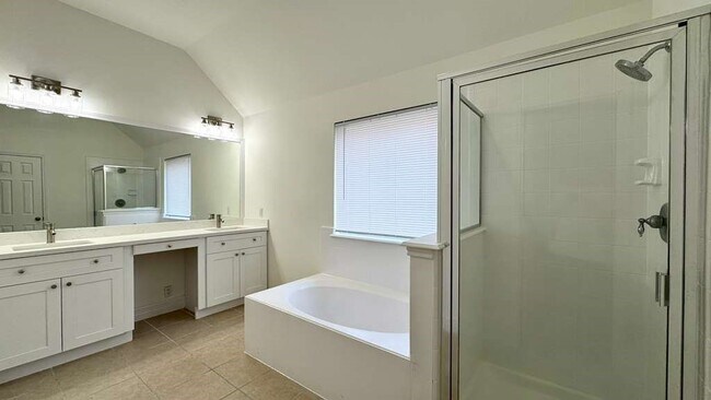 Building Photo - 7510 Golden Thistle Ln