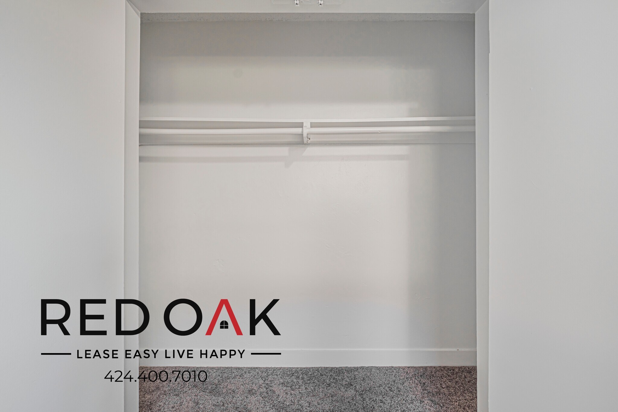 Building Photo - 660 S Riverside Ave