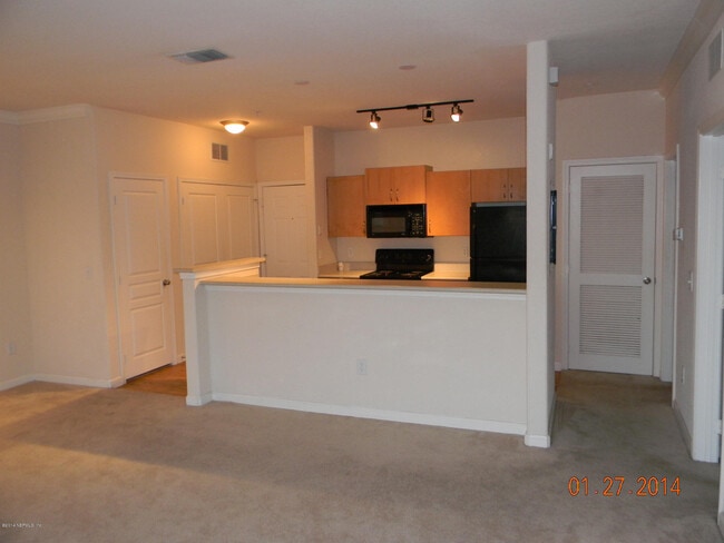 Building Photo - 8290 GATE W Pky