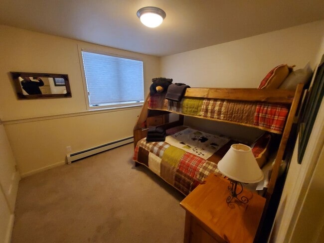 Building Photo - Extended Winter rental-Flexible lease term...