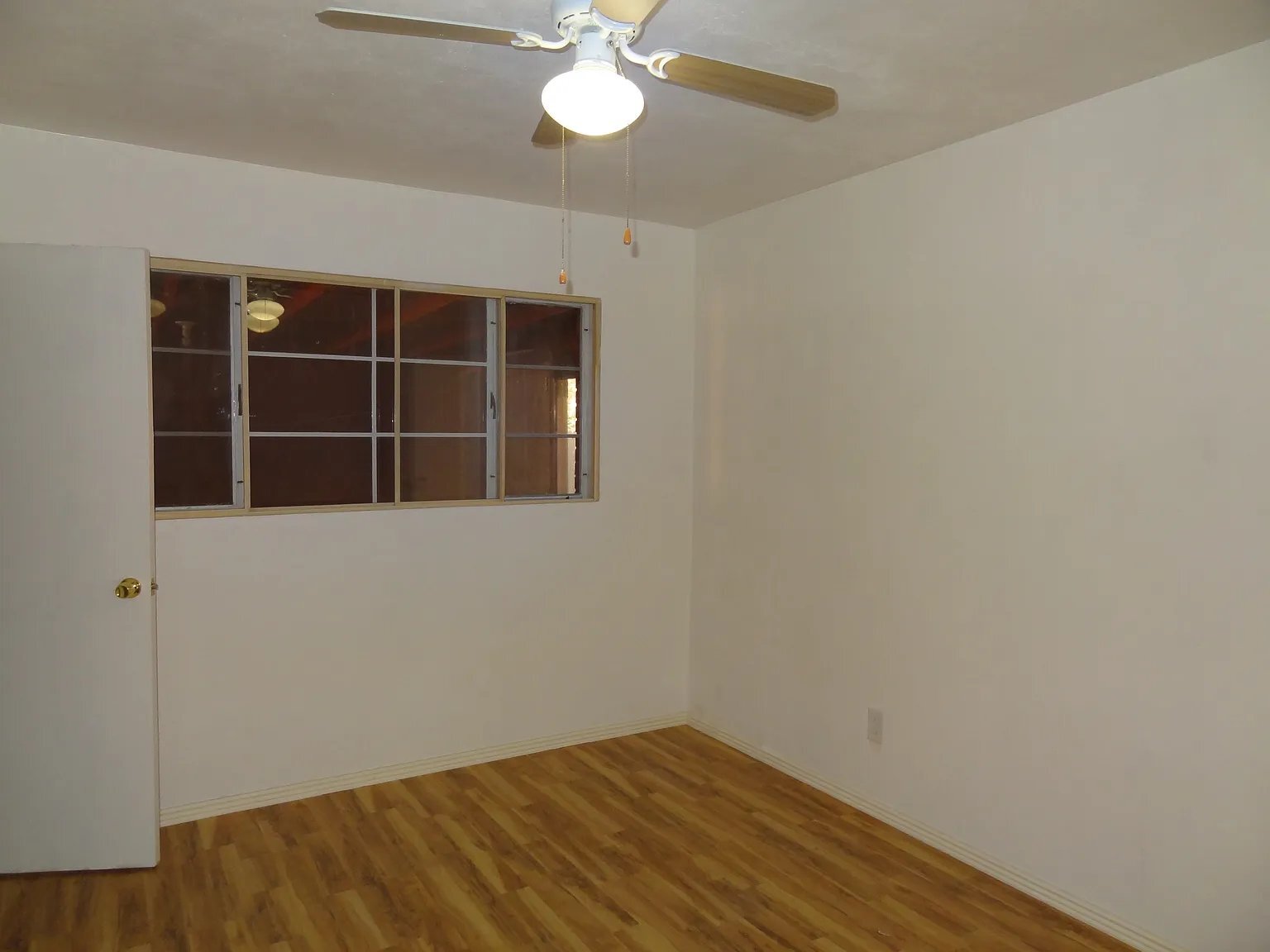 Building Photo - 9230 Hoffman Way