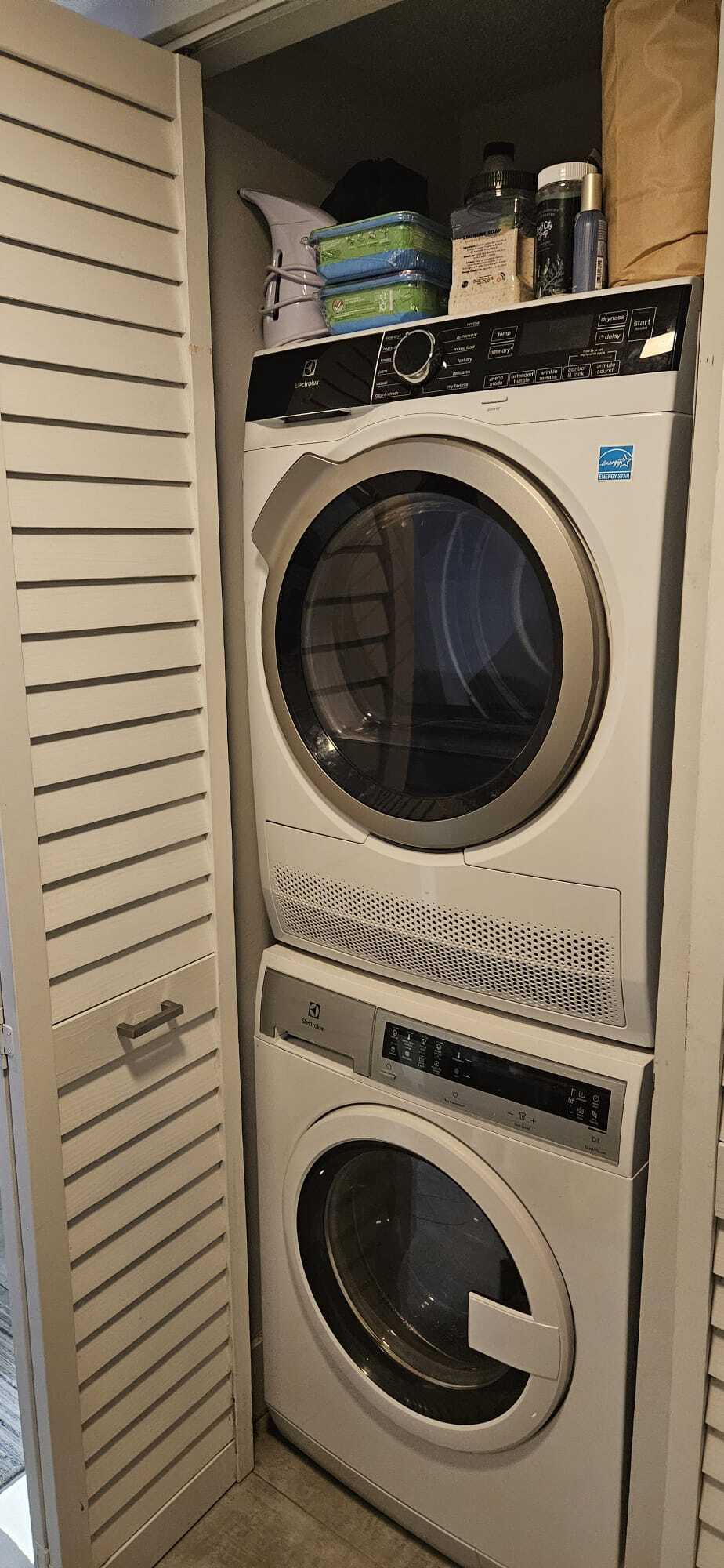 Building Photo - 9321 SW 4th St